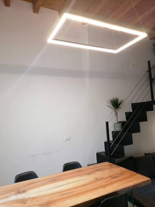Ferienwohnung Bed And Bike - Bergamo Loft Exterior foto